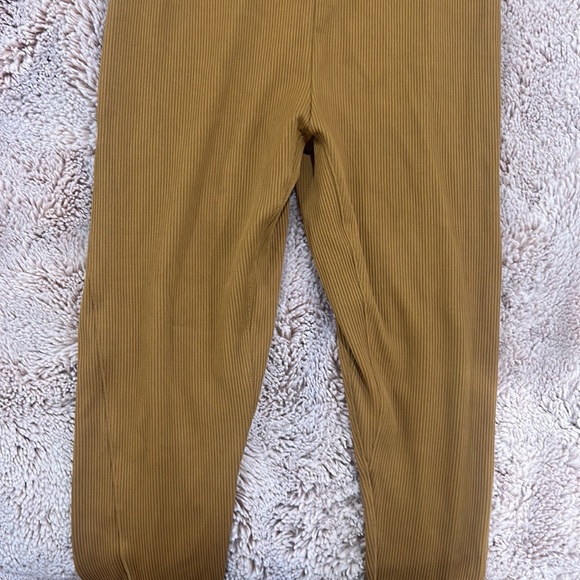 Brown unworn jumpsuit - Picture 3 of 6
